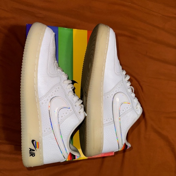 Nike Air Force 1 “Be True” pride sneakers size 11 - Picture 4 of 5